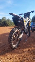 Suzuki RM-Z 250 2010-thumb-3