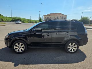 Mitsubishi Outlander 2008-thumb-1