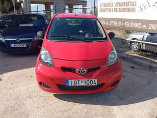 Toyota Aygo 2010 AYGO 1.0 5θ
