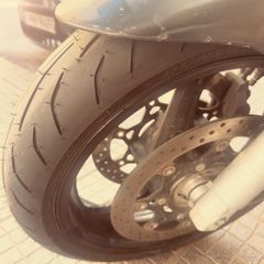 Suzuki GSR 600 2008-thumb-6