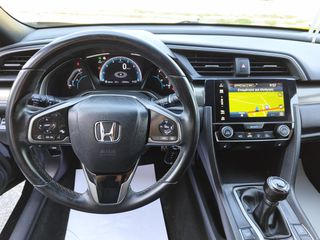 Honda Civic 2019 ELEGANCE-thumb-17