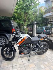 KTM 200 Duke 2016