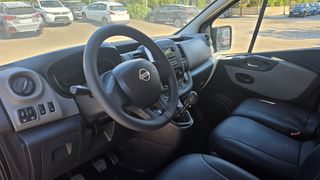 Nissan NV300 2017 L2H1-thumb-7