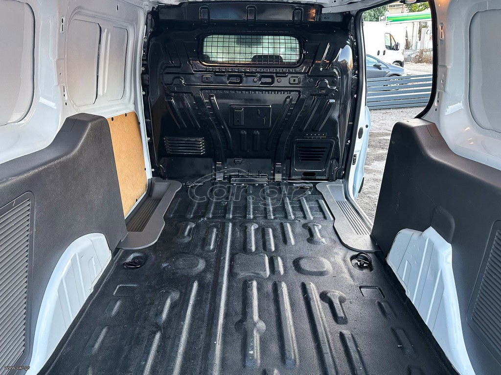Ford Transit thumbnail 18