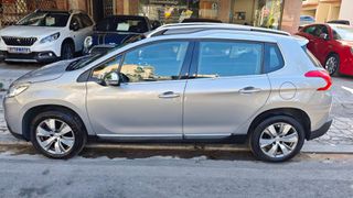 Peugeot 2008 2016 1.2 PURETECH 110 ALLURE-thumb-4