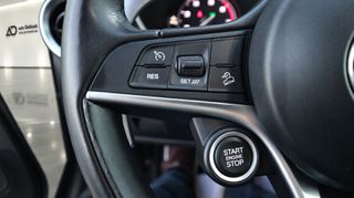 Alfa Romeo Stelvio 2018 Q4 | Navi | Led | R20'' | AUTODEDOUSIS-thumb-24