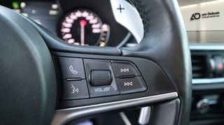 Alfa Romeo Stelvio 2018 Q4 | Navi | Led | R20'' | AUTODEDOUSIS-thumb-25