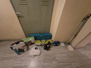 Πωλούνται ολα μαζί