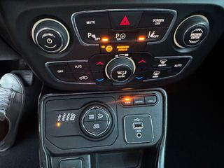 Jeep Compass 2021 1.3 T4X4 PLUG-IN HYBRID LIMITED NAVI CAMERA FULL OPTIONS-thumb-10