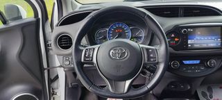 Toyota Yaris 2016 1.5 HYBRID S EDITION-thumb-11