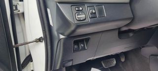 Toyota Yaris 2016 1.5 HYBRID S EDITION-thumb-12