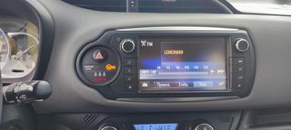 Toyota Yaris 2016 1.5 HYBRID S EDITION-thumb-13