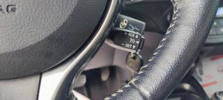 Toyota Yaris 2016 1.5 HYBRID S EDITION-thumb-16