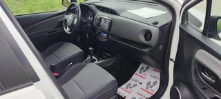 Toyota Yaris 2016 1.5 HYBRID S EDITION-thumb-19