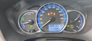 Toyota Yaris 2016 1.5 HYBRID S EDITION-thumb-20