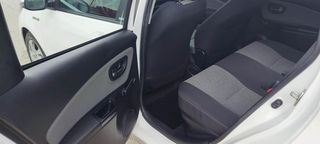 Toyota Yaris 2016 1.5 HYBRID S EDITION-thumb-22