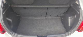 Toyota Yaris 2016 1.5 HYBRID S EDITION-thumb-25