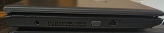 2 laptop και ένα ηχοσύστημα-thumb-13