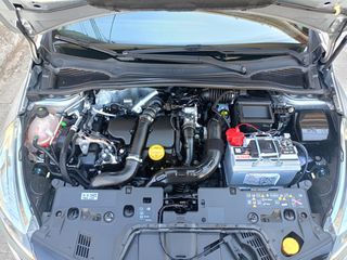 Renault Clio 2017 1.5 DCI DIESEL-thumb-8