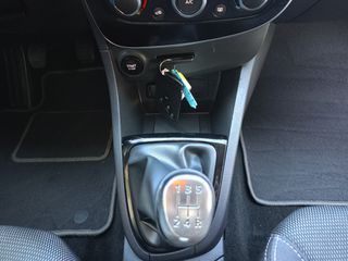 Renault Clio 2017 1.5 DCI DIESEL-thumb-18