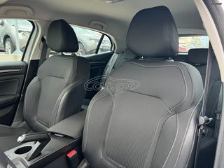 Renault Megane 2020 1.5D INTENS EDC PH2-thumb-10