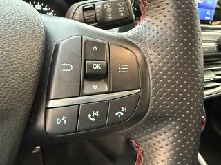 Ford Focus 2020 ST LINE || ECO BLUE 1.5-thumb-46
