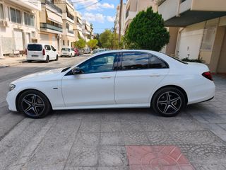 Mercedes-Benz E 300 2019 E 300 BLUETEC HYBRID DIESEL-thumb-6