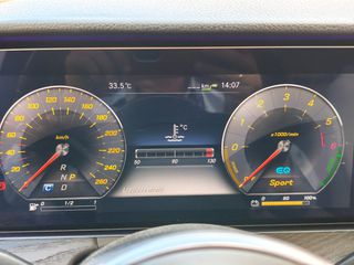 Mercedes-Benz E 300 2019 E 300 BLUETEC HYBRID DIESEL-thumb-32