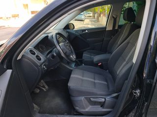 Volkswagen Tiguan 2011 1.4 TSI SPORT 122 HP-thumb-9