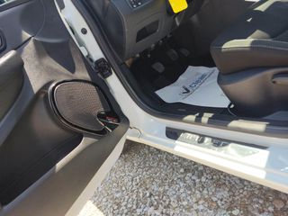 Renault Clio 2019 LIMITED EDITION-thumb-21