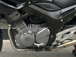 Yamaha TDM 900 2005 TDM 900-thumb-8