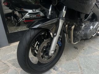 Yamaha TDM 900 2005 TDM 900-thumb-5