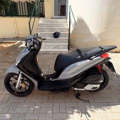 Piaggio Medley 150 2025