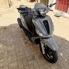 Piaggio Medley 150 2025-thumb-2