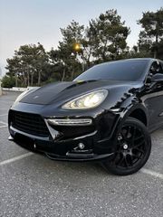 Porsche Cayenne 2012 TURBO