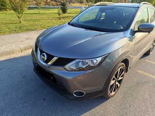 Nissan Qashqai 2016 TEKNA PANORAMA NAVI CAMERA 360