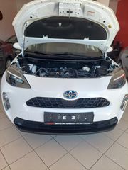 Toyota Yaris Cross 2023 1,5 HDF 12v HEV  Active 2WD e-CVT-5d 116hp Hybrit-thumb-4