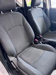 Nissan Note 2015-thumb-8