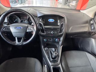 Ford Focus 2018 TITANIUM FULL EXTRA-thumb-13