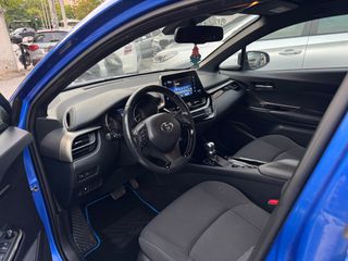 Toyota C-HR 2018 1.8 HYBRID-thumb-17