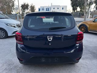Dacia Sandero 2018-thumb-5