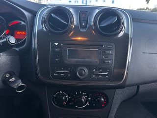 Dacia Sandero 2018-thumb-14