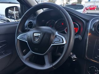 Dacia Sandero 2018-thumb-15