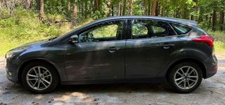 Ford Focus 2017 1.0 EcoBoost 125 Business-thumb-1