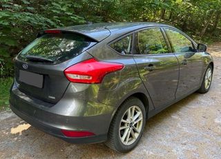Ford Focus 2017 1.0 EcoBoost 125 Business-thumb-4