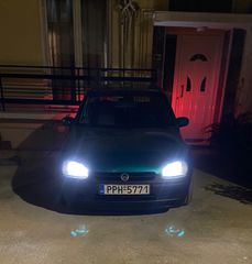 Opel Corsa 1995 B-thumb-5