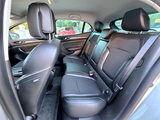 Renault Megane 2018 BOSE EDITION-thumb-30