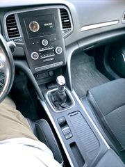 Renault Megane 2018 BOSE EDITION-thumb-35