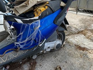 Piaggio Skipper 125 2004-thumb-3