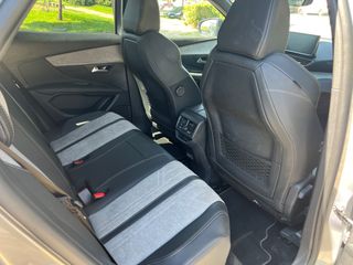 Peugeot 3008 2021 GT Line Panorama / Alcantara / Ambient-thumb-14